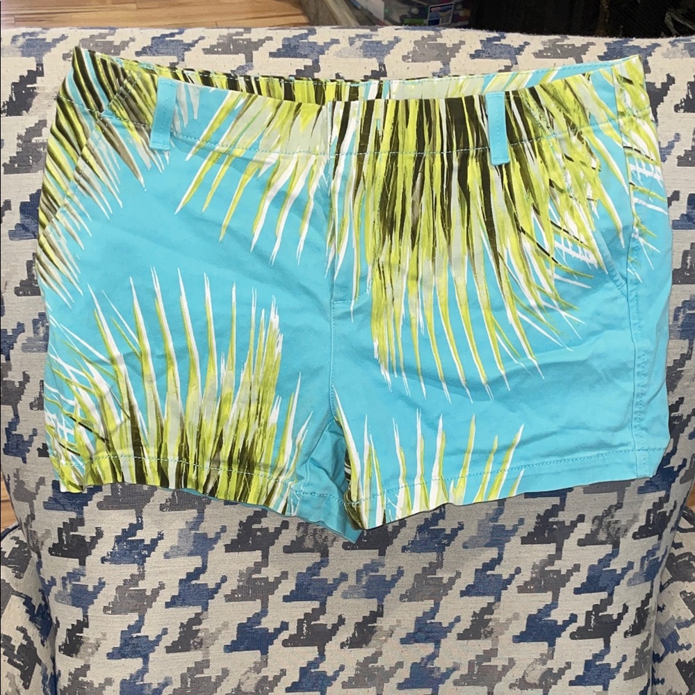 JCPenney Blue and Green Palm Print Women's Shorts